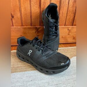 On Cloud Go Mens 11 black running shoe
